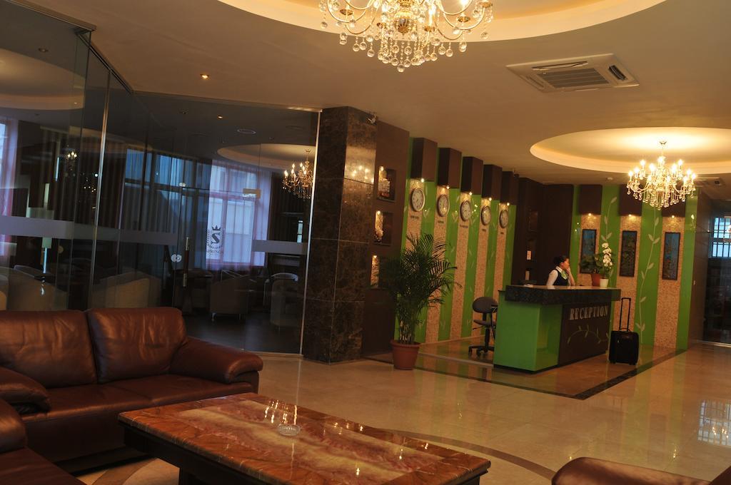 Springs Hotel Улан-Батор Екстер'єр фото