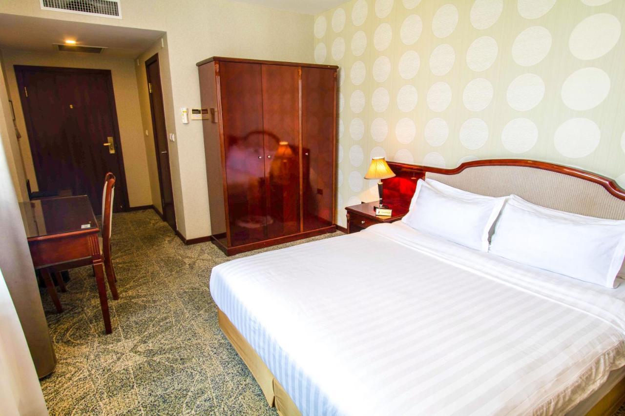 Springs Hotel Улан-Батор Екстер'єр фото