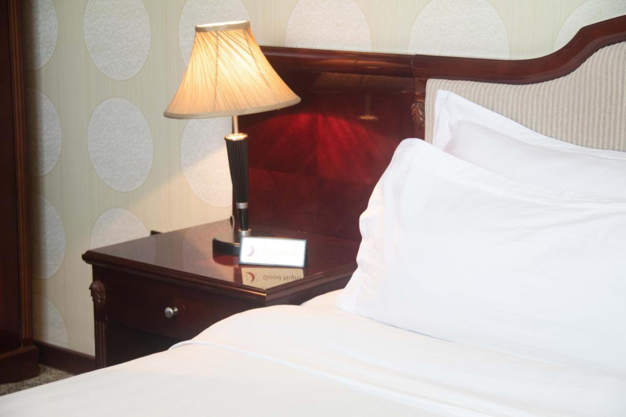 Springs Hotel Улан-Батор Екстер'єр фото