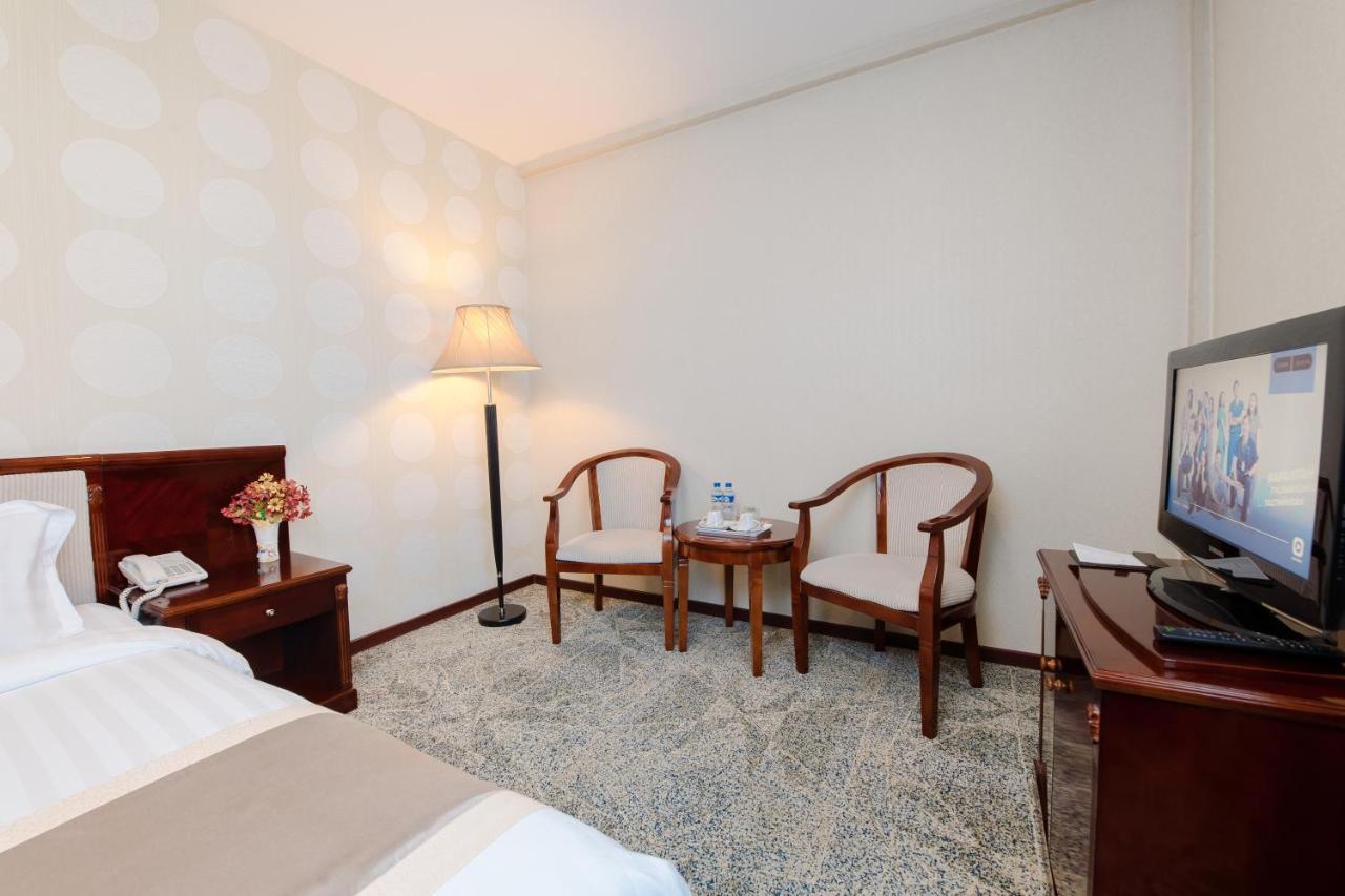 Springs Hotel Улан-Батор Екстер'єр фото
